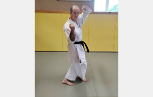 Félicitations à Jean-Yves Kerbrat, qui a réussi samedi 13 juin à Lesneven les épreuves du 3ème Dan.