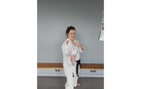 Lorène Buhannic 2ème Dan de Karaté